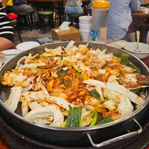 명동일번지닭갈비 사진