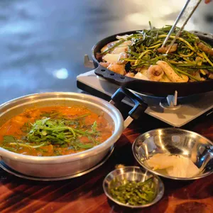 우여곱절 사진 2