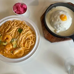 라일락식탁 사진 1