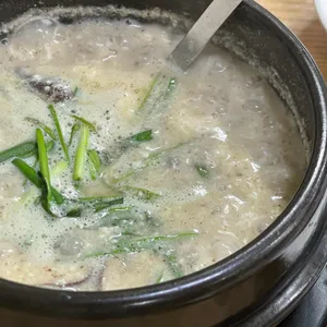 욕쟁이할매집 사진