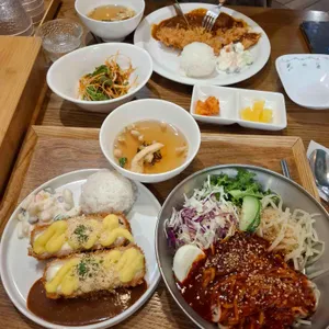 릴라돈가스 사진