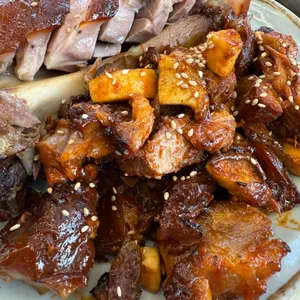 태이네용정족발보쌈 사진