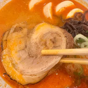 로지라멘스탠드 사진