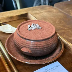 커피볶는여자 사진