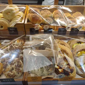 베이글리스트 라크루뜨 리뷰 사진