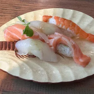 쇼쿠도진 대표 사진