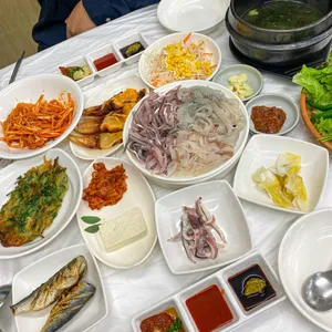 온천장 막썰어횟집 산오징어 대표 사진