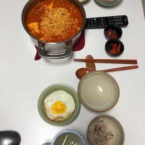 듬박이찌개 사진