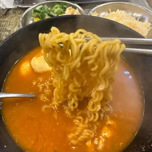 레알라면 사진 1