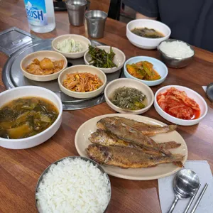 고향식당 사진 2