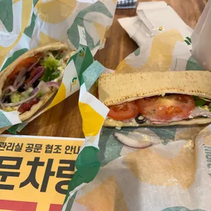 써브웨이 사진