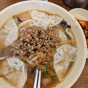 명동교자 사진
