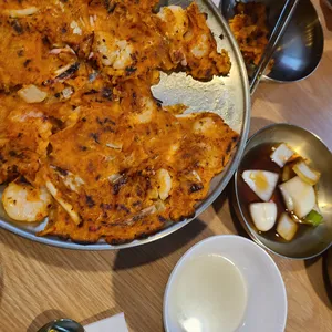 육전국밥 사진 1