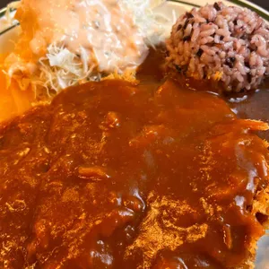 엠브로돈까스 사진