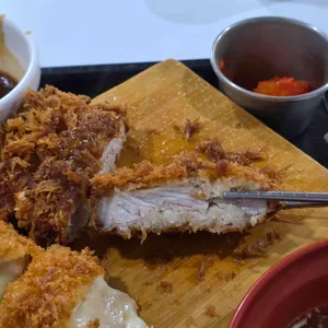 일미돈까스 사진