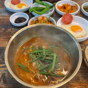 37년전통경주장터국밥 사진