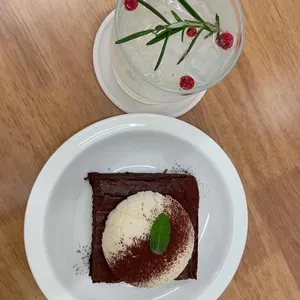 멜로우커피 사진