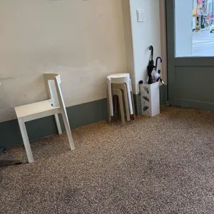 라운드어바웃 리뷰 사진