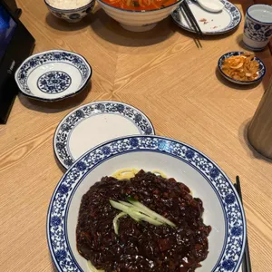 크리스탈 제이드 사진 1