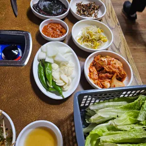 해동돼지국밥 대표 사진