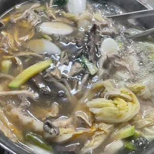 명가샤브버섯만두전골바지락칼국수 사진