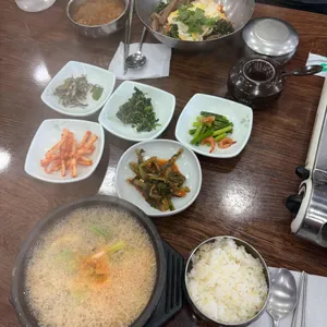 등산로가든 사진