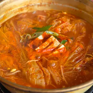 가메골양푼이김치찌개 대표 사진