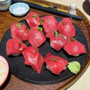 토모루스시 사진