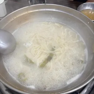 여진 닭한마리 사진