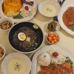 몽키브라운 사진