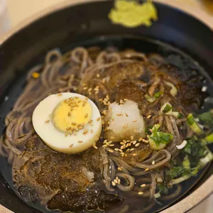 몽키브라운 사진