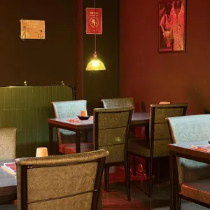 사족보행 리뷰 사진