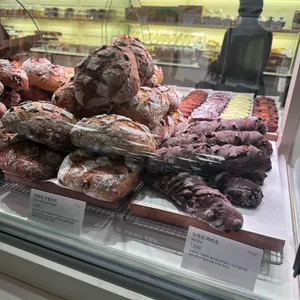 밀도 리뷰 사진