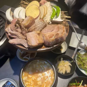 짚불돈 대표 사진