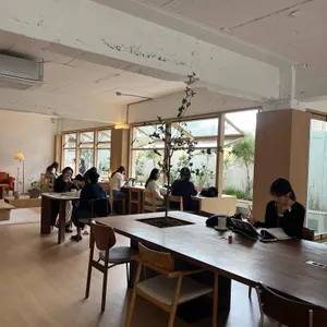 본지르르 리뷰 사진