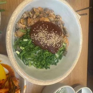 고향 엄마손 생바지락 칼국수 사진