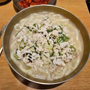 선덕칼국수 대표 사진