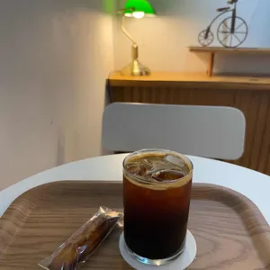 북카페 눈 사진