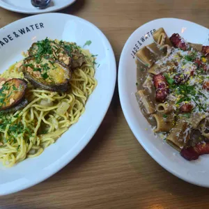 제이드앤워터 사진