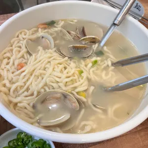 양만휘해물생합칼국수 대표 사진