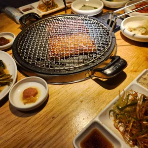 초필살돼지구이 사진