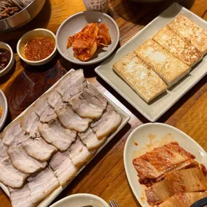 머무름 대표 사진