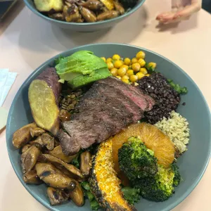 알라보 대표 사진