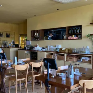 포크너 리뷰 사진