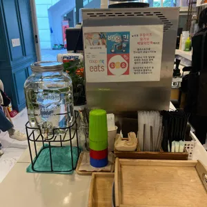 앨리스토리 리뷰 사진