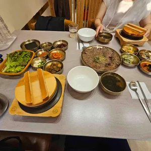 백년도담솥밥 사진