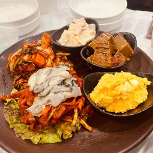 장군보쌈 대표 사진