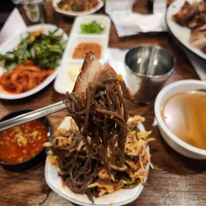 당일왕족발 사진