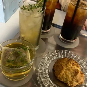 카페 카다로그 사진