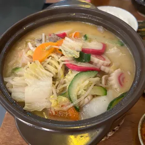 차콜바 탄 대표 사진